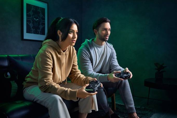 Razer preto croma do wolverine v2 console B864160