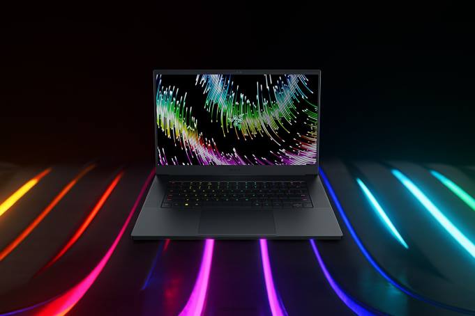 Razer Uma cor personalize sua lâmina 15 computador portátil B86410