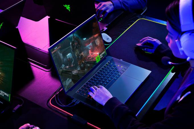 Razer Uma cor personalize sua lâmina 16 computador portátil B8647